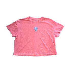 Cabana by Crown & Ivy Pink Coral Cropped Tee 
Flower Embroidery Boxy Fit Size S